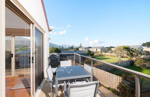 Apollo Bay House | Rose