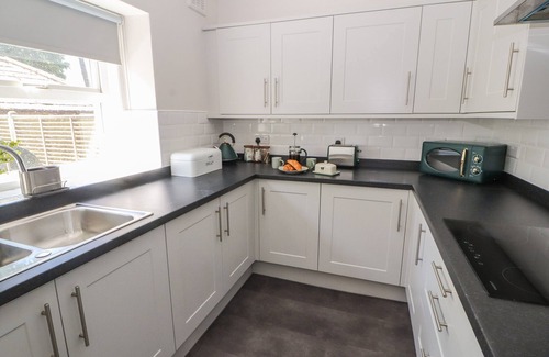 Welton House | ROSE BANK COTTAGE, family friendly, with open fire in Dalston