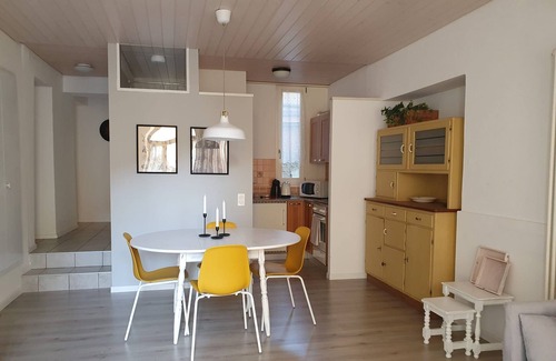 Castagnola Apartment | Rose