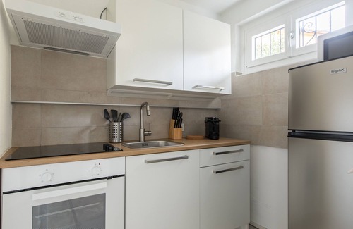 Castagnola Apartment | Rose