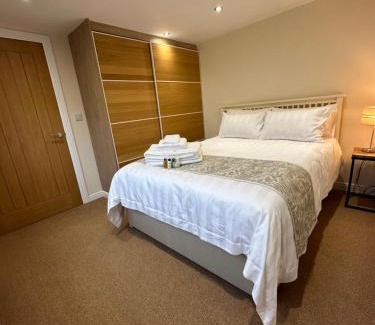 Rampton Apartment | Rose Cottage at Orchard House