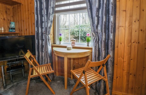 Stranraer Cottage | ROSE COTTAGE, pet friendly, character holiday cottage in Stranraer