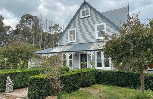 Kahutara House | Rose Cottage - summer pool - Kahutara, Wairarapa