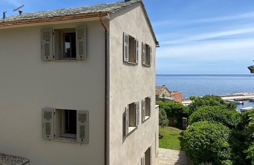 Erbalunga House | Rose DES Mers