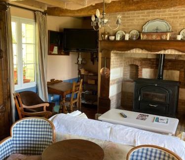 Maisnieres House | Rose des prés