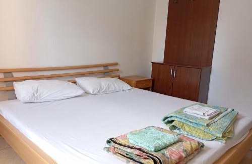 Tirana Hostel | Rose Hostel