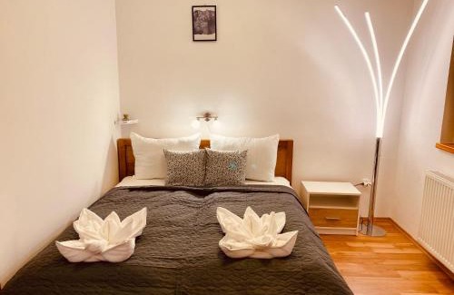 Balatonbereny Apartment | Rose Lakeside Apartman
