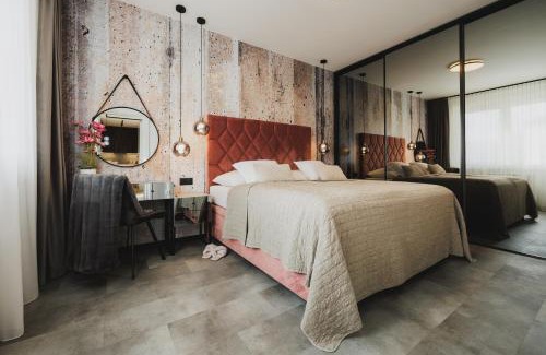 Banska Bystrica Apartment | ROSE LUXURY APARTMENT & 24h self check-in with private parking