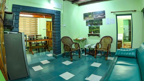 Kottayam Bed & Breakfast | Rose Retreat Homestay