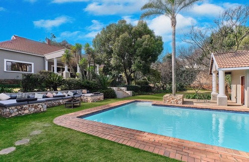 Houghton Estate House | Rose Road Manor - Spacious Full Home. Pet-Friendly with Huge Pool and Terrace!