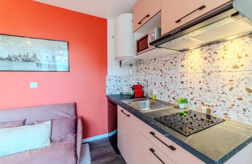 Roanne Apartment | Rose Roanne centre-ville - Parking & Clim