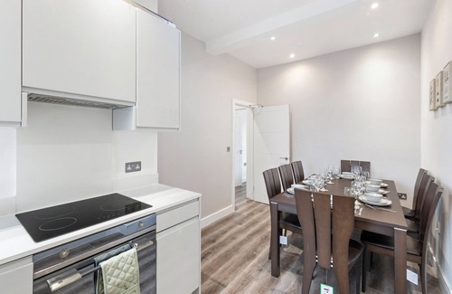 Camden Apartment | Rose Suite Camden Town 3 Bedroom