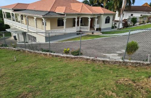 IronShore Estates Apartment | Rose View Apartment