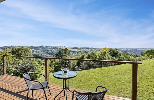 Maleny Cottage | Rosebrook Cottages - Private Luxury 2 min from Maleny