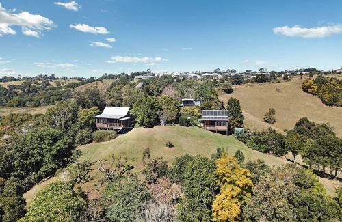 Maleny Cottage | Rosebrook Cottages - Private Luxury 2 min from Maleny