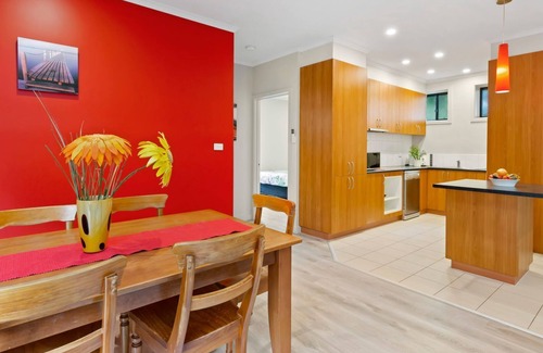 Rosebud House | ROSEBUD GROUP GETAWAY
