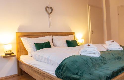 Krieglach House | Roseggercafé