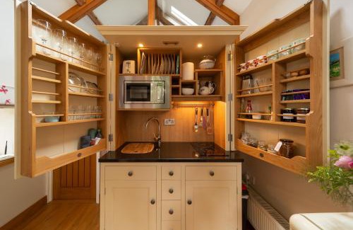 Brayford House | Rosehill Barn -a tranquil rural barn conversion