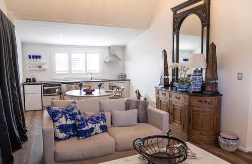 Karaka Apartment | Rosehill Park Stables - Karaka