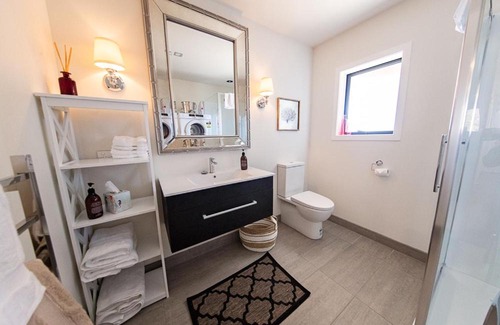 Karaka Apartment | Rosehill Park Stables - Karaka