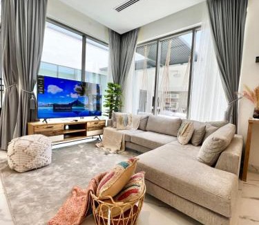 Sayq Ski Chalet | Rosella Chalet 2