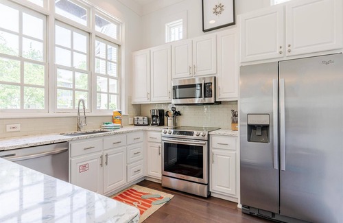 Rosemary Beach House | Rosemary Beach "Sea La Vie" | 4BR | Sleeps 12 |Private Pool |Pet friendly!