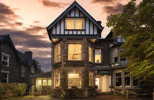Windermere House | Rosemount Lake District Townhouse with Hot Tub