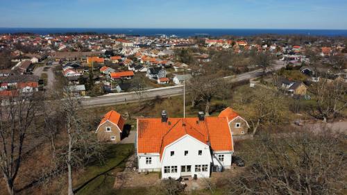 Borgholm Bed & Breakfast | Rosenfors Herrgård B&B