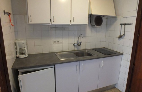 Santa Margarida Apartment | Roses Santa-Margarita: 2-bedroom Apt, pool, near the beach