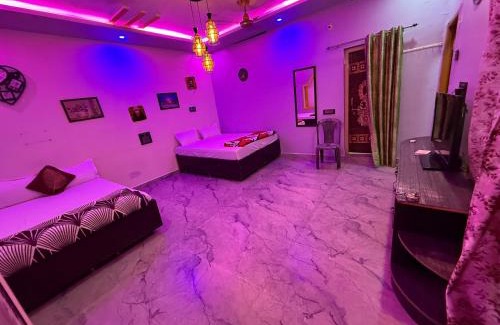 Kamalapur House | Roshini Homestay Hampi