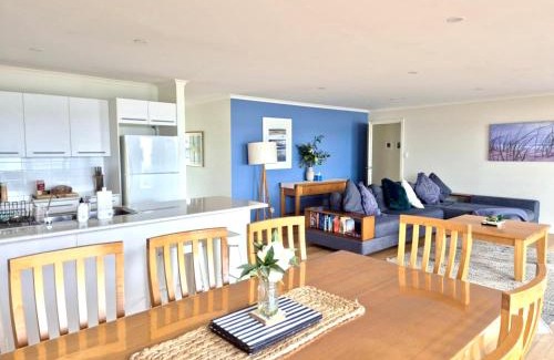 Emu Bay House | Rosie's
