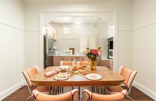 Yamba House | Rosie's Cottage - In Town and Pet Friendly