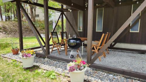 Echo Land Apartment | Rosie's House Hakuba by JAMSZ ROYALE