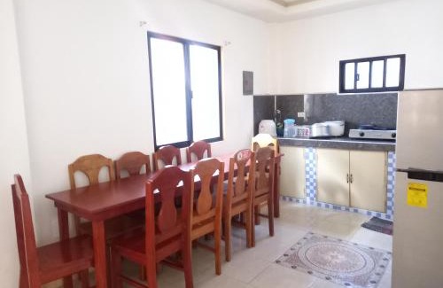 Basdiot Hotel | Rosita's Cottages by the Road