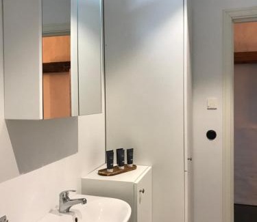 Flyinge Apartment | Roslövs gård lantligt boende nära Lund och Malmö