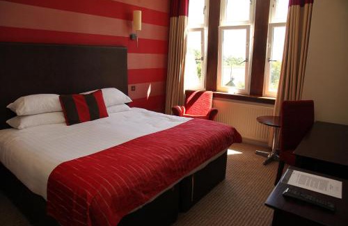 Rhu Hotel | Rosslea Hall Hotel