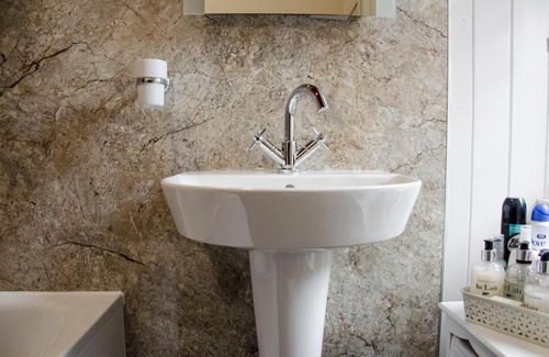 Grantown-on-Spey House | RossMor Bed & Breakfast