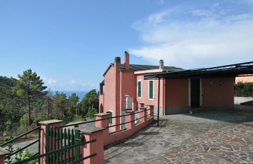 Bonassola Apartment | Rossola House