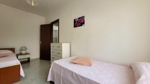 Sos Alinos Apartment | Rossy house Orosei