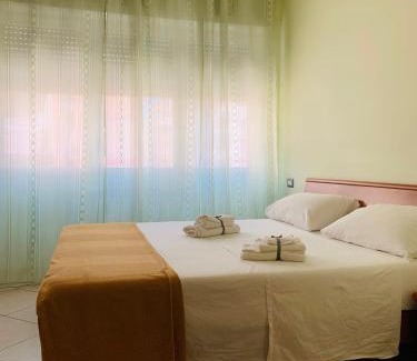 Quartiere XXXIV Lido di Ostia Levante Apartment | Rosy Lil Home
