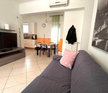 Quartiere XXXIV Lido di Ostia Levante Apartment | Rosy Lil Home