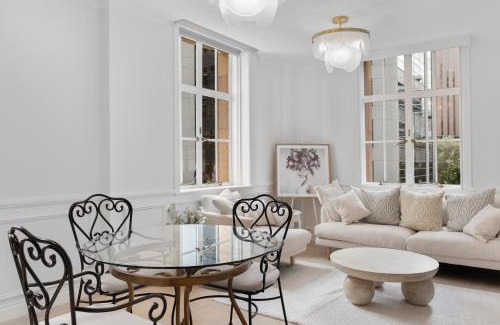 Brisbane Central Business District Apartment | Rothbury Hotel