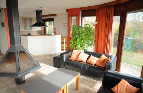 Somme-Leuze House | Rotonde