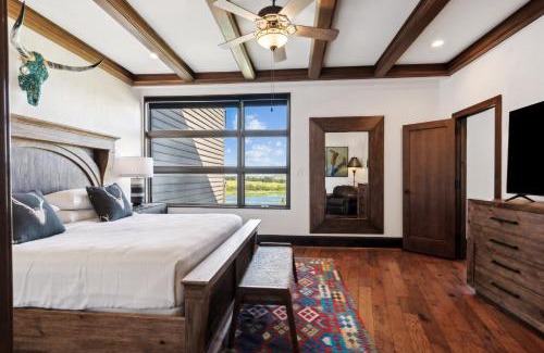 Paluxy Resort | Rough Creek Lodge Ranch and Resort