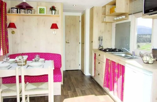 Merville-Franceville-Plage Cabin | Roulotte (2 Schlafzimmer) 4 Personen