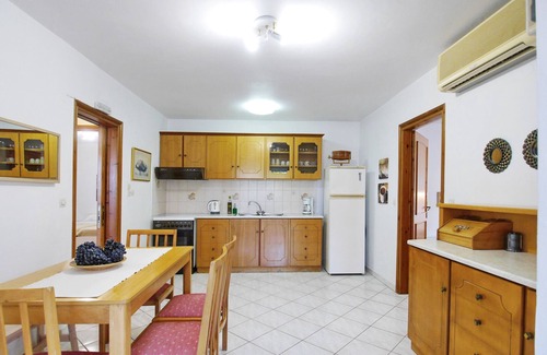 Kato Stalos Apartment | Rouladina Apt 4