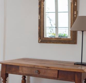 Quartier de la Folie-Mericourt Apartment | Roulette