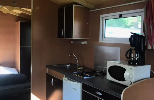 Guemene-Penfao Cabin | ROULOTTE ARIZONA 1ch, (ohne Sanitär, 1 Wasserpunkt) 4 Personen