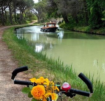 Argeliers Other | Roulotte au bord du canal du midi argeliers