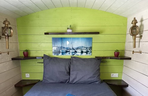 Pontorson House | Roulotte au pied du mont
